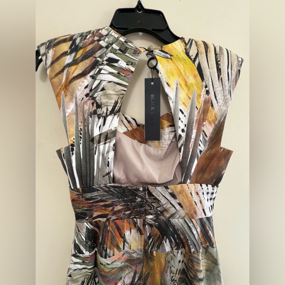 Black Halo Multicolor Abstract Print Dress - Picture 7 of 9